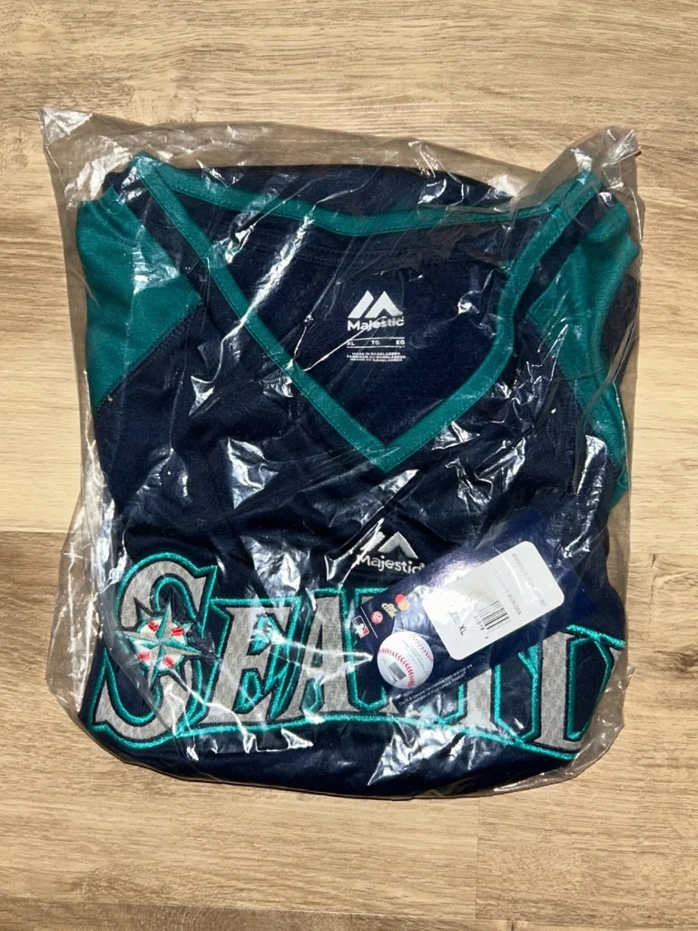 ⚾️🏟️ Seattle Mariners V-Neck MLB Baseball Polyester Shirt 🏟️⚾️